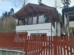 Vila de vanzare in Sinaia - Zona Cumpatu